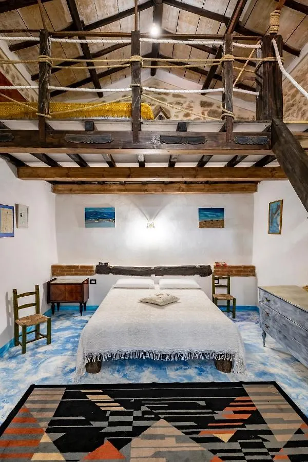 La Pergola Villa Gergei 0*,  Italy