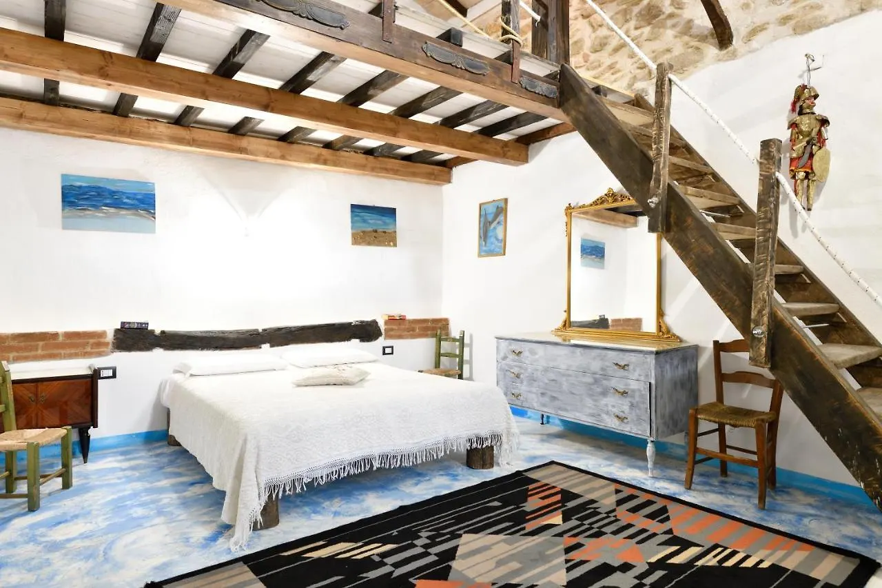 La Pergola Villa Gergei 0*,  Italy