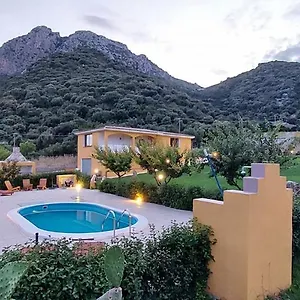 Hébergement de vacances Indipendente Con Piscina Uso Esclusivo Internet Illimitato, Siniscola